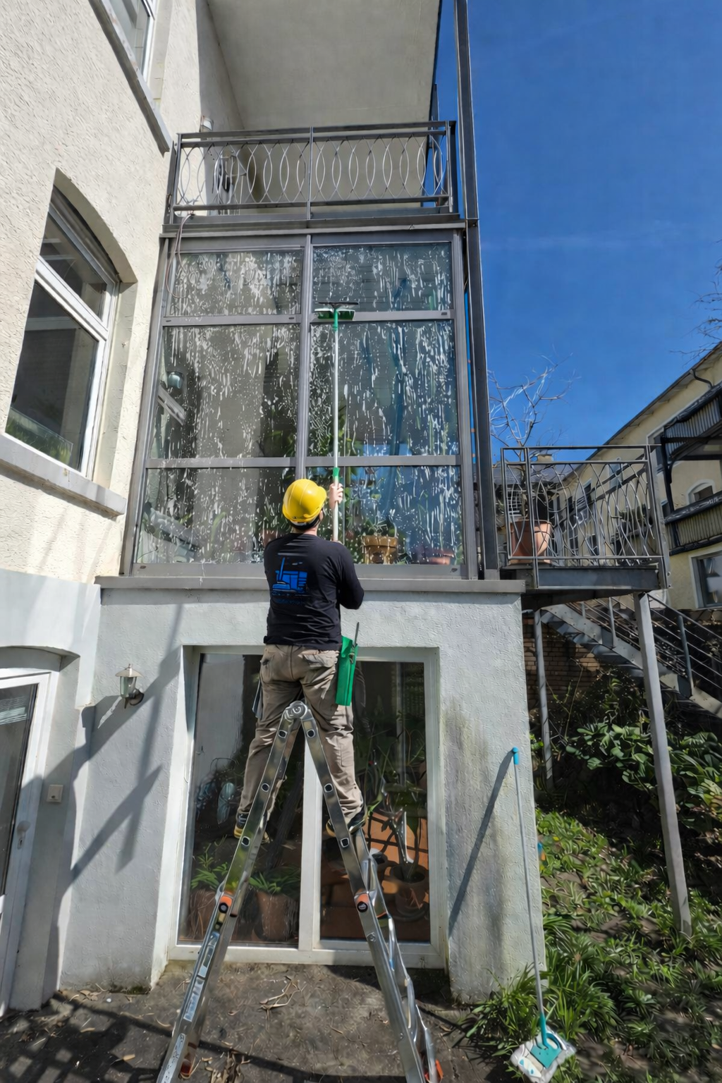 Sauberes, modernes und lichtdurchflutetes Bürogebäude in Gießen